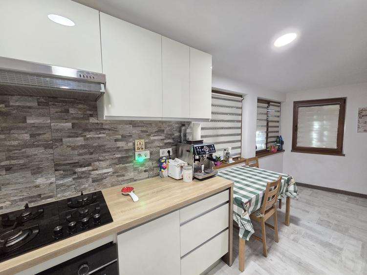 Apartament cu 2 camere semidecomandat în Siderurgiștilor
