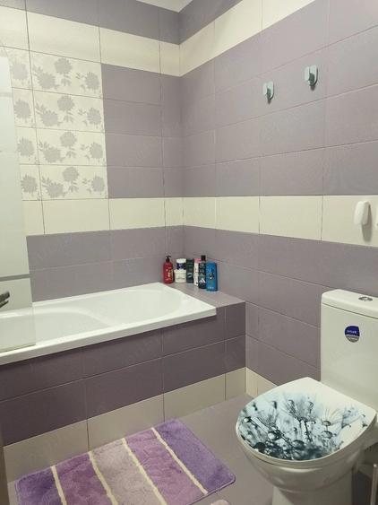 Apartament cu 2 camere decomandat în Florești