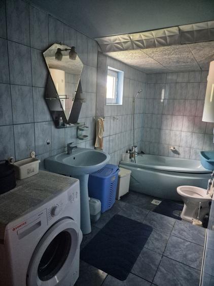 Casă cu 4 camere în Iordăcheanu
