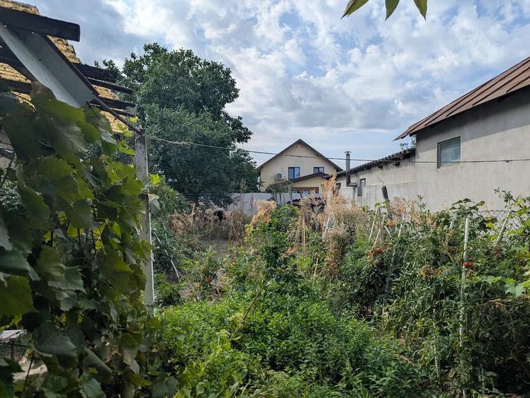 Casă cu Teren 500 Mp în Central