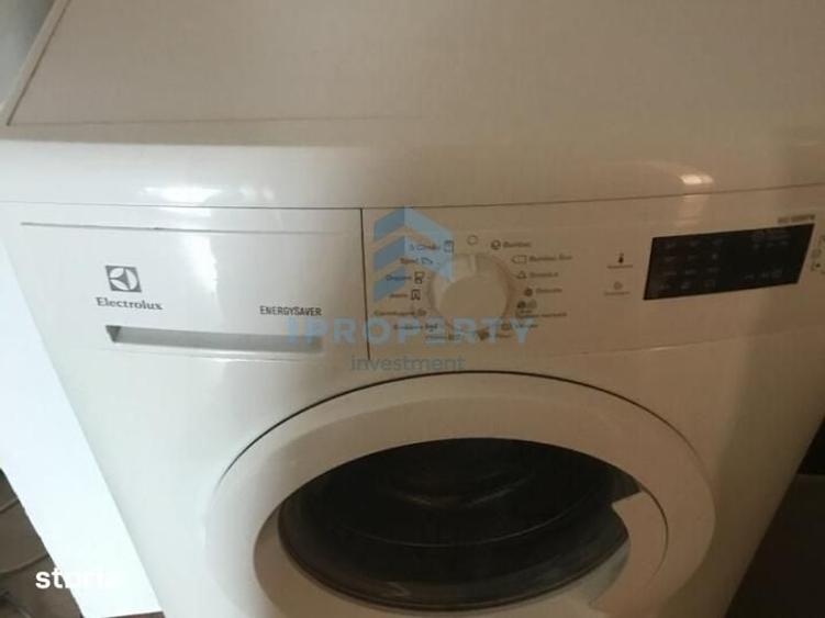 Apartament cu 2 camere semidecomandat în Centrul Civic