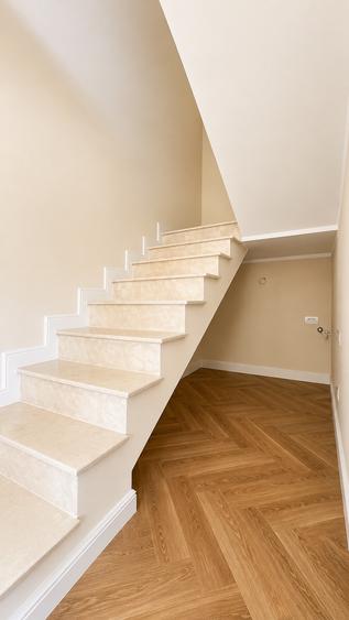 Duplex cu 4 camere cu Canalizare în Giroc