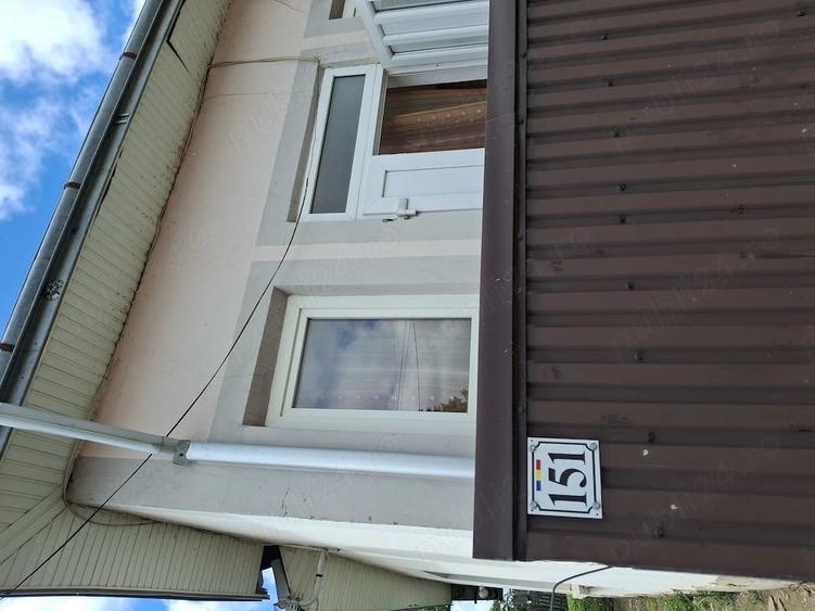 Casă cu 3 camere cu Teren 250 Mp în Trușești