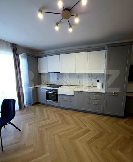 Apartament cu 3 camere decomandat, mobilat în Ultracentral