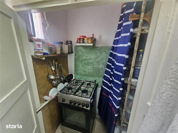 Apartament cu 3 camere decomandat în Central — fotografia 1