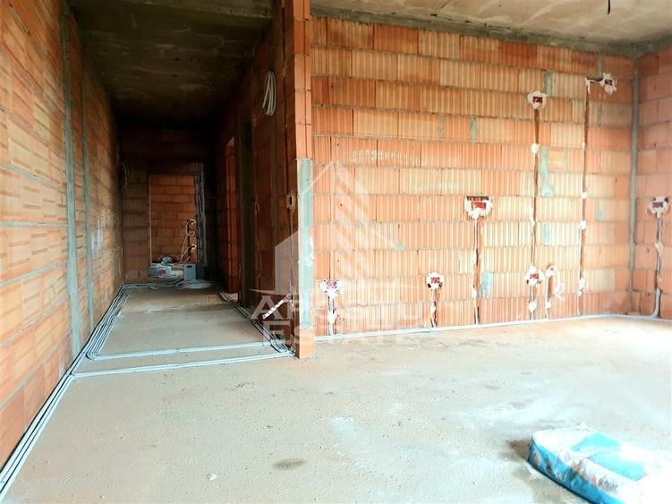 Apartament cu 2 camere decomandat în Braytim