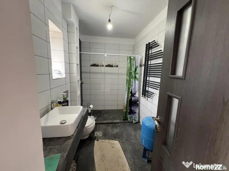 Casă cu 3 camere cu Teren 187 Mp în Brănești