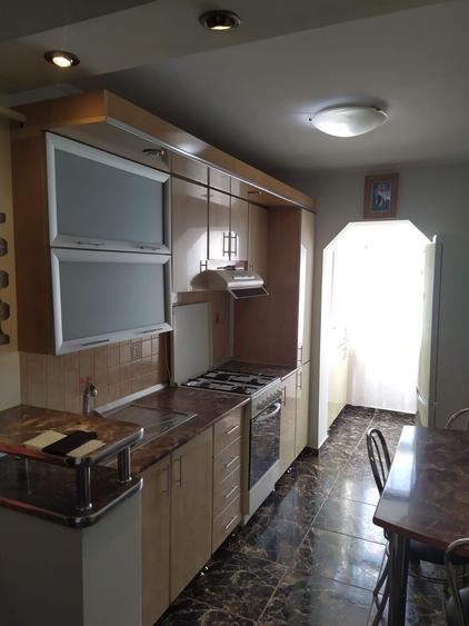 Apartament cu 2 camere decomandat în Exterior Vest