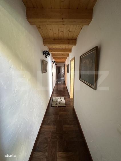 Casă cu 4 camere în Colibița