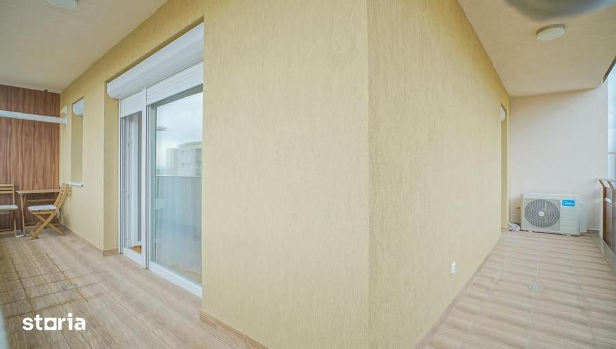 Apartament cu 2 camere decomandat în Tractorul