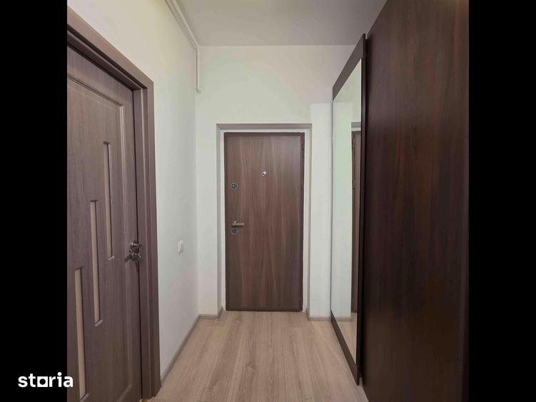 Garsonieră decomandată în Berceni