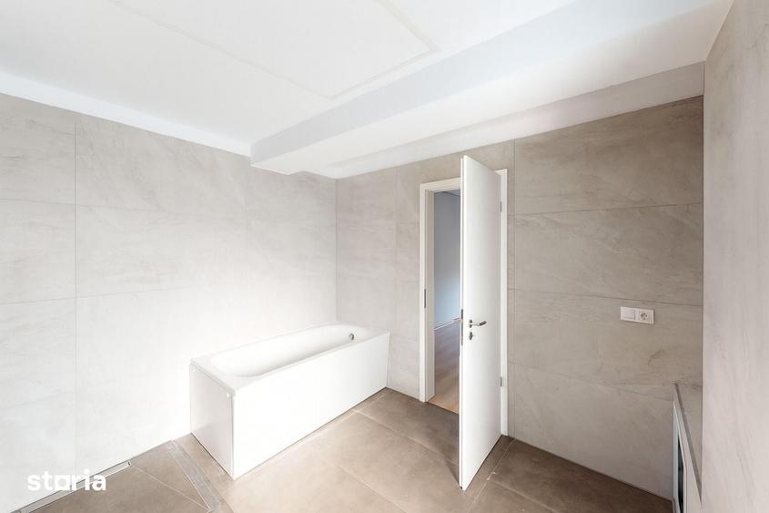 Apartament cu 4 camere în Sud
