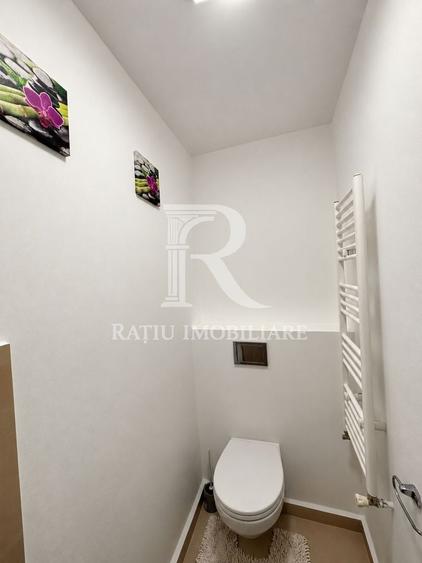 Apartament cu 2 camere semidecomandat, mobilat în Decebal