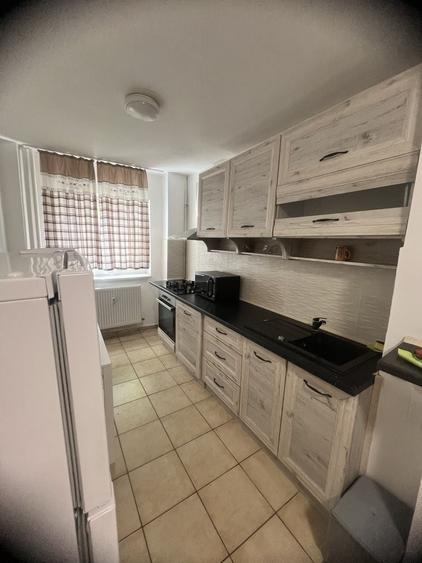 Apartament cu 2 camere decomandat în Turda
