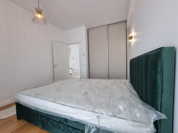 Apartament cu 2 camere semidecomandat, mobilat în Timpuri Noi