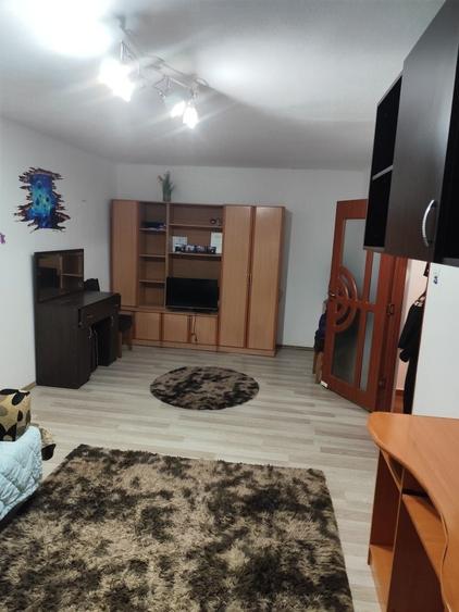 Inchiriez apartament - 6