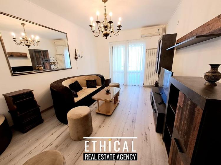 Apartament cu 2 camere decomandat, mobilat în P-ța Amzei