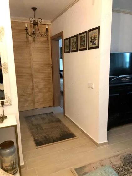 Apartament cu 2 camere decomandat, mobilat în Craiovița Nouă