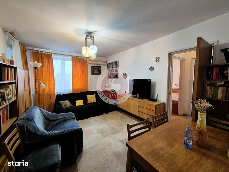 Apartament cu 3 camere decomandat, mobilat în Titan