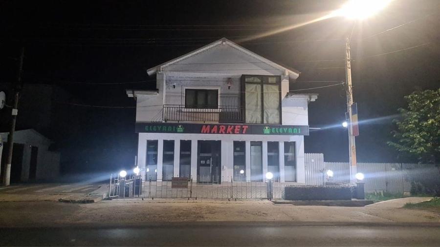 Spațiu comercial, de 180 mp, în Tutova