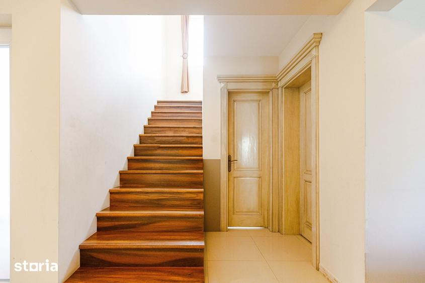 Casa individuala cu piscina - Comision 0% - 2