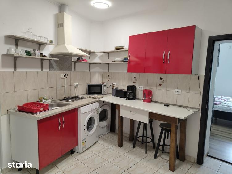 Apartament cu 3 camere în Orașul Nou