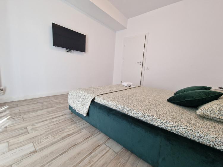 Statiunea Mamaia(Barelss)-2 Camere  mobilat modern, disponibil, termen lung - 16