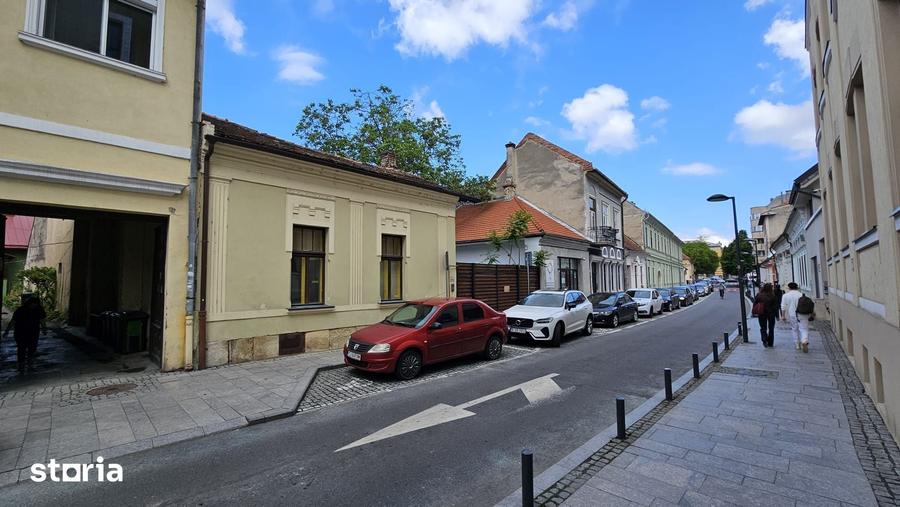 Garsonieră în Central