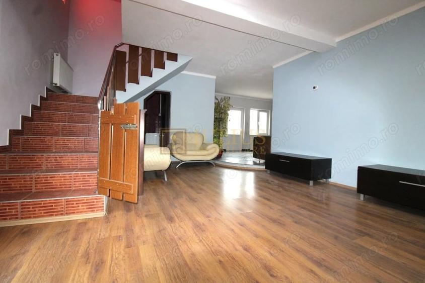 Casă cu Teren 400 Mp în Mircea cel Bătrân