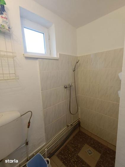 Casă cu 2 camere cu Canalizare în Tolstoi