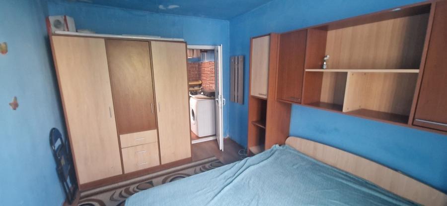Garsonieră decomandată în CET