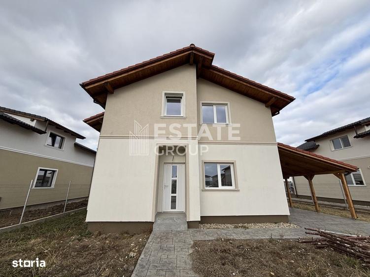 Casă cu 4 camere cu Teren 600 Mp în Central