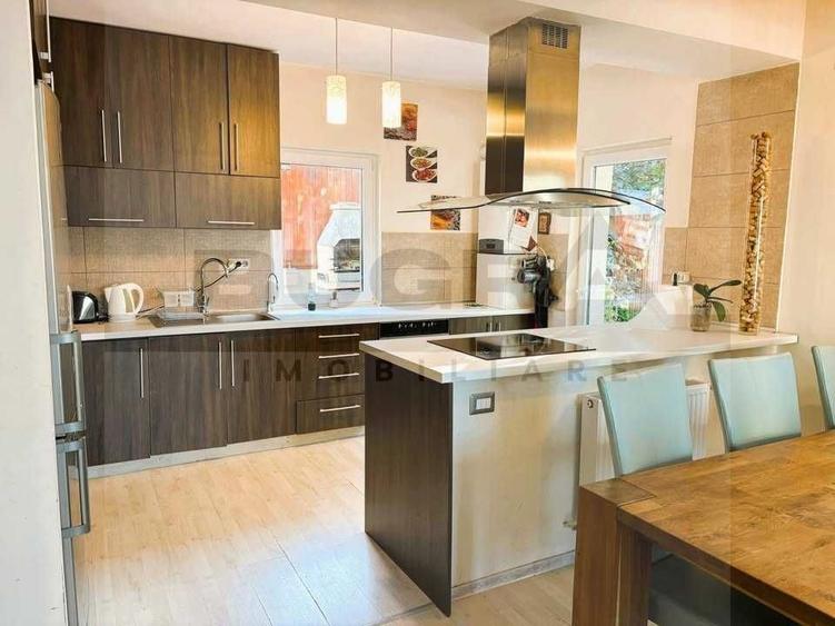 Duplex cu 4 camere cu Canalizare în Florești