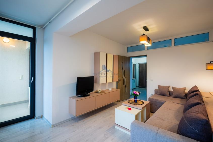 Apartament cu 2 camere semidecomandat, mobilat în Șelimbăr