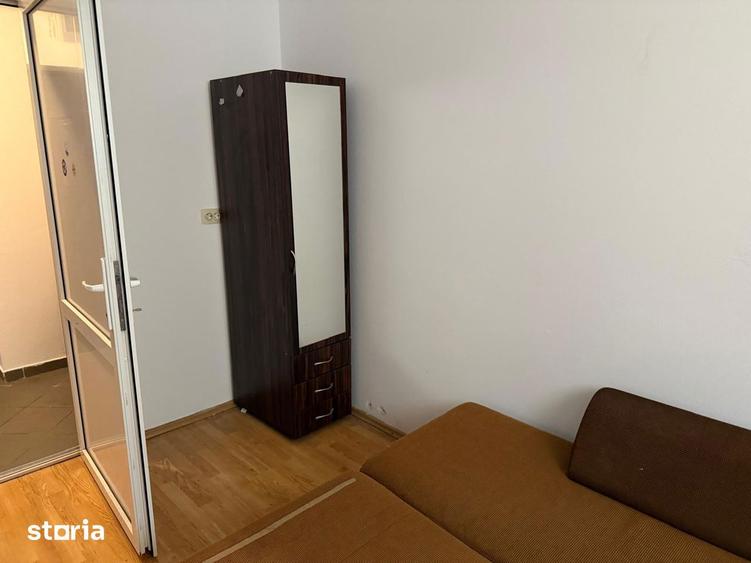 Apartament cu 2 camere în Andrei Mureșanu
