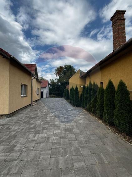 Casă individuală cu 5 camere cu Teren 1200 Mp în Ampoi 3