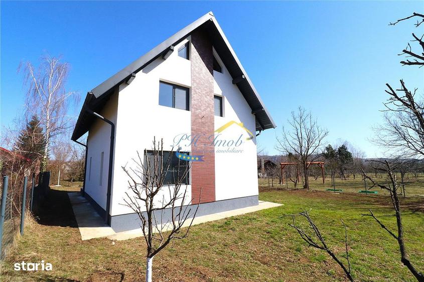 Casă cu 4 camere cu Teren 442 Mp în Brebu