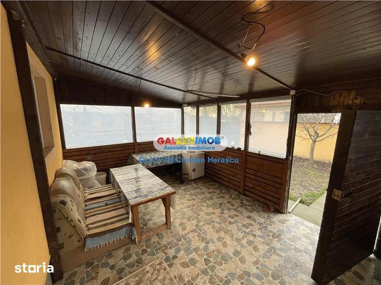Casă cu 4 camere cu Teren 500 Mp în Tărtășești