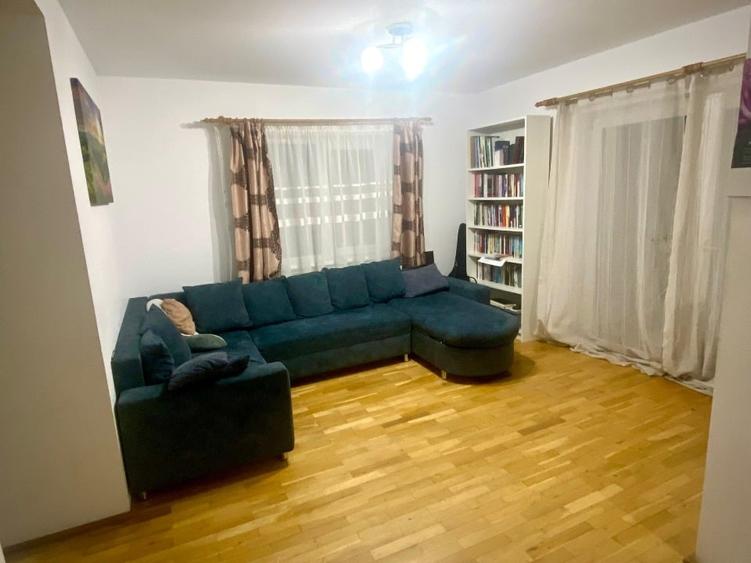 Casă individuală cu 4 camere cu Canalizare în Giarmata