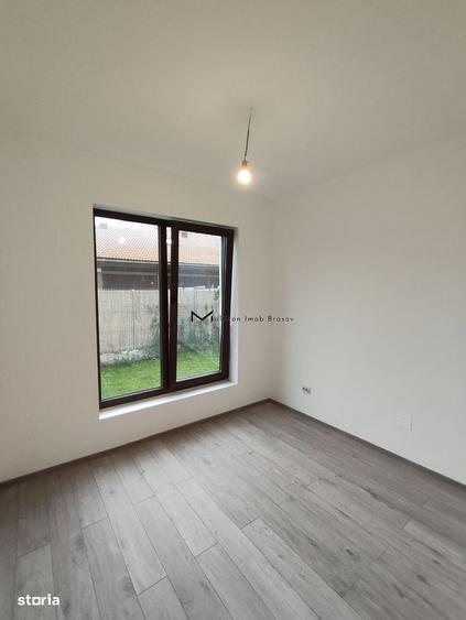 Casă cu 4 camere decomandat cu Teren 415 Mp în Hărman