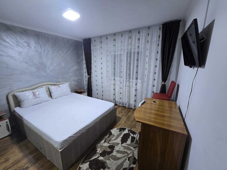 Inchiriez apartament 2 camere,bulevardul 1 Mai,detalii tel:0761720086 - 6