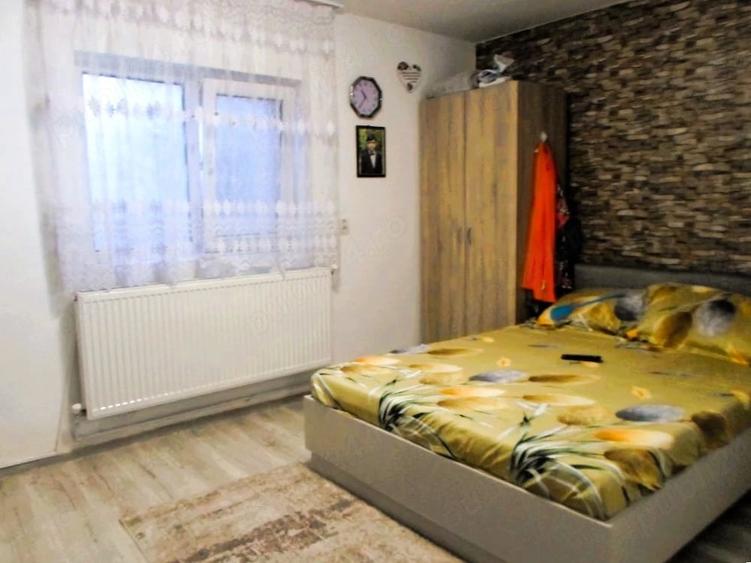 Casă cu 3 camere cu Teren 966 Mp în Strejnicu