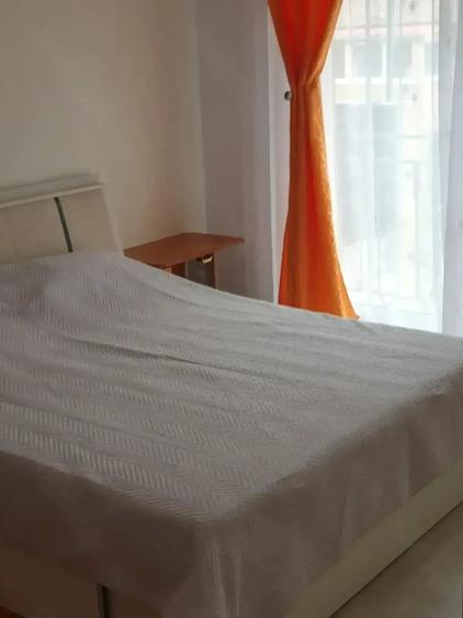 Apartament cu 2 camere decomandat în Florești