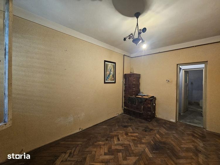 Casă cu 3 camere cu Teren 212 Mp în Central