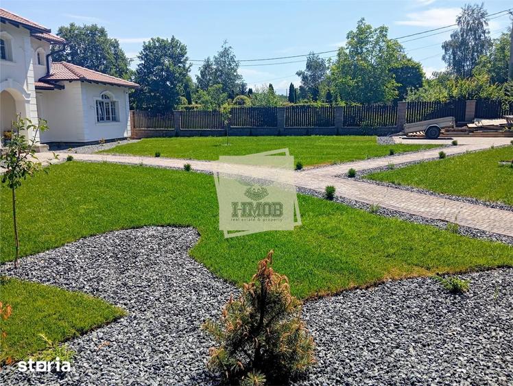 Casă cu 5 camere cu Teren 800 Mp în Sadu