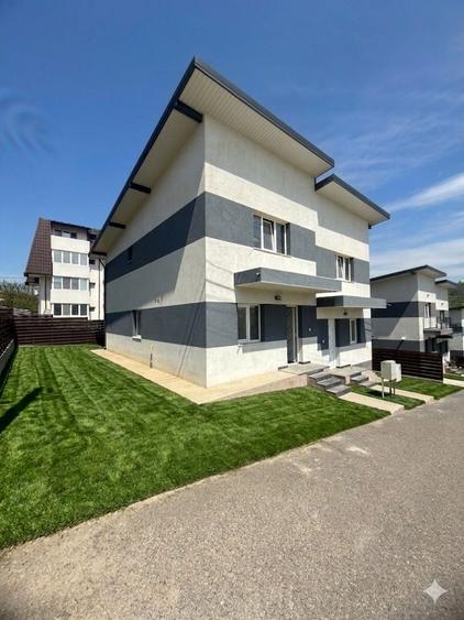 Duplex cu 3 camere cu Teren 80 Mp în Rediu