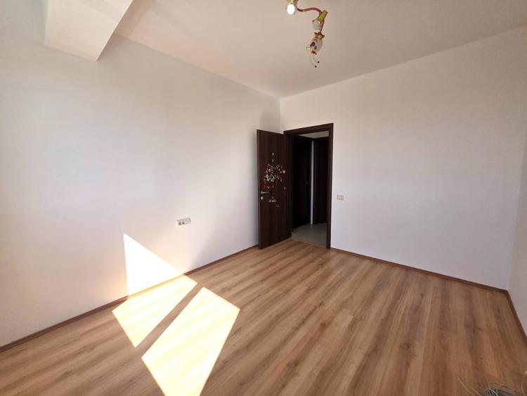 De vanzare apt 3 camere, spatios si luminos, in Prelungirea Ghencea 285 - 12