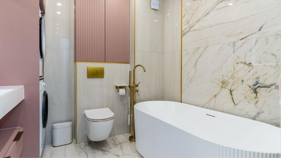 Apartament cu 3 camere decomandat în Dosu Bricii
