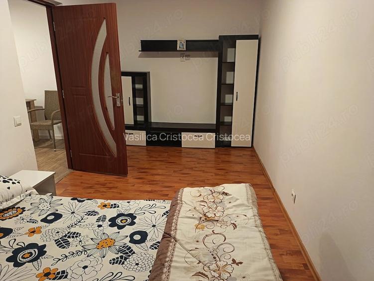 Inchiriez ap3 camere 500euro
