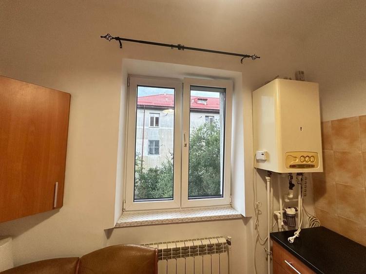 Garsonieră decomandată în Băneasa